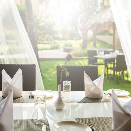 Clarion Hotel Ocean Palms Goa Calangute Exterior photo