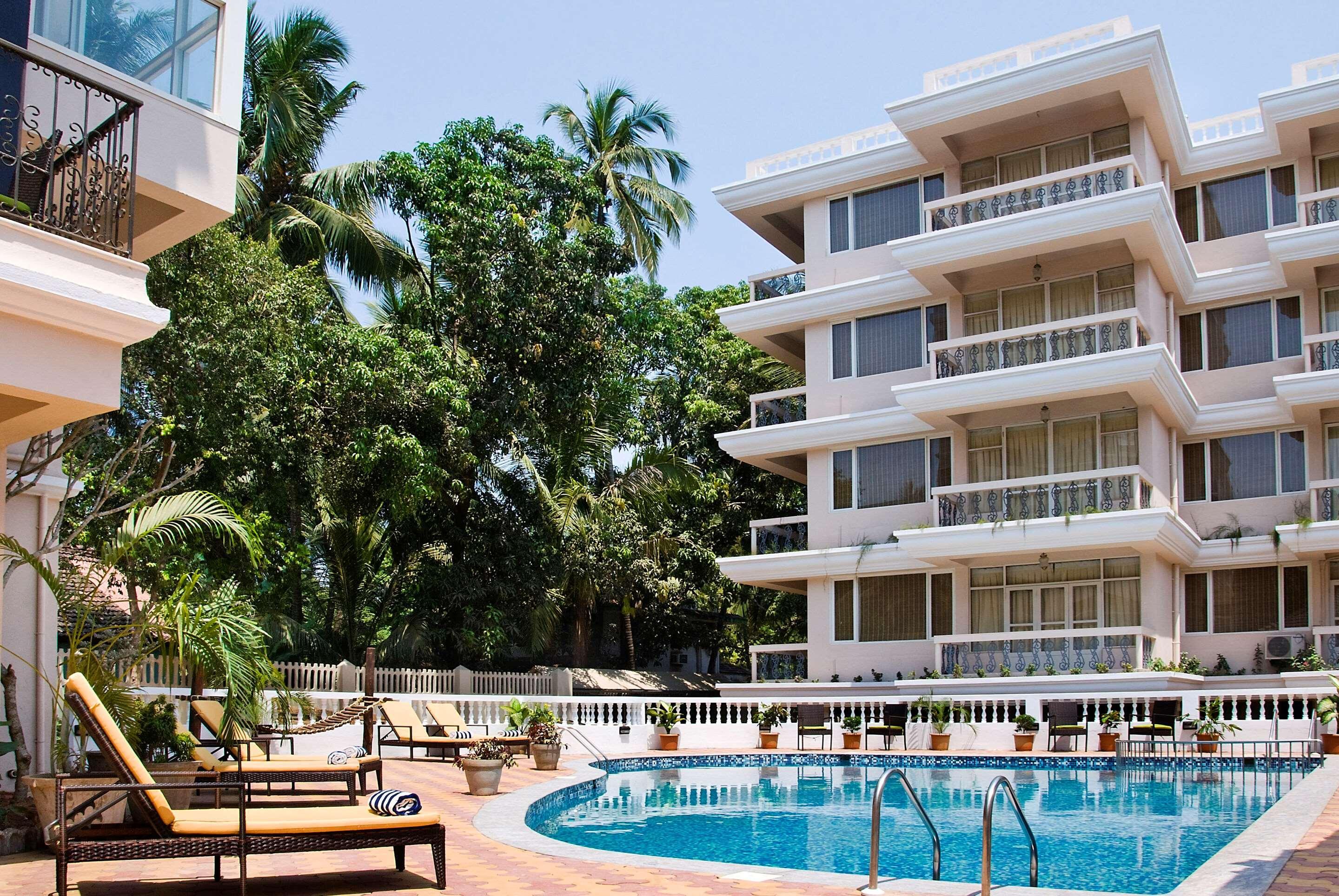 Clarion Hotel Ocean Palms Goa Calangute Exterior photo